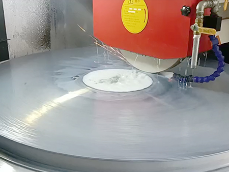 MP73125 Horizontal Grinder Ensures Non-Magnetic Bearing Precision MP73125 Horizontal Grinder Ensures Non-Magnetic Bearing Precision