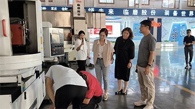 Malaysian Partners Visit Slmn CNC Machine for In-depth Collaboration Malaysian Partners Visit Slmn CNC Machine for In-depth Collaboration